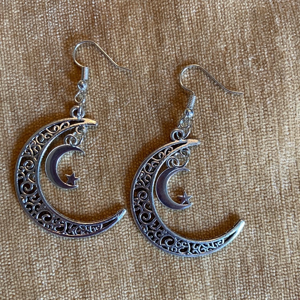 Moon star earrings - Picture 14 of 16